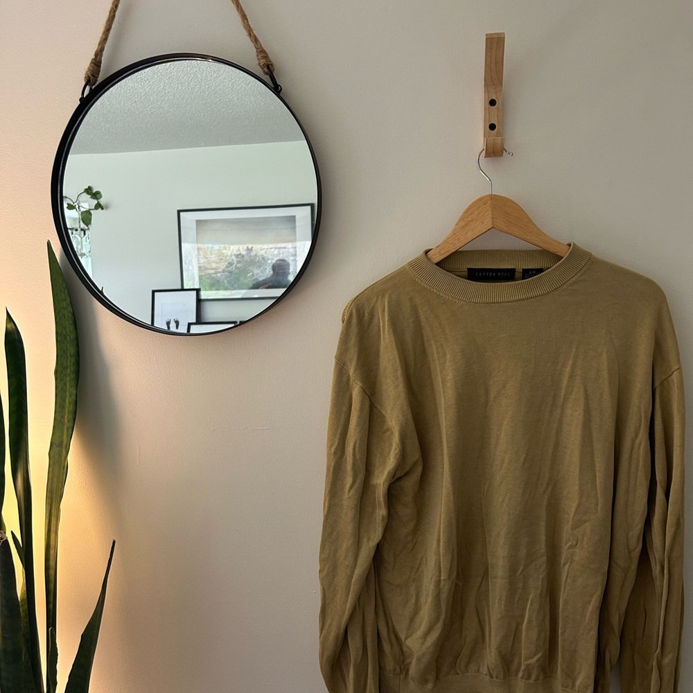 Vintage Crewneck Sweater in Bright Olive Green - Silk and Cotton Blend